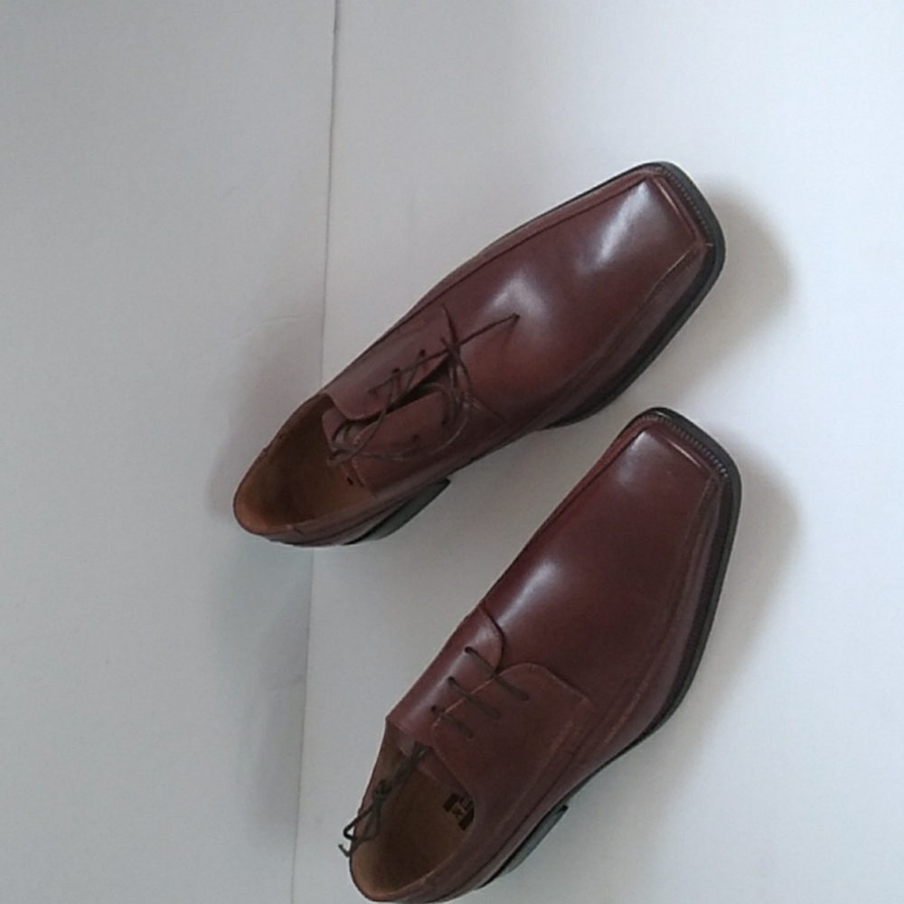 Stacy Admans, Hanson Brown, size 12
